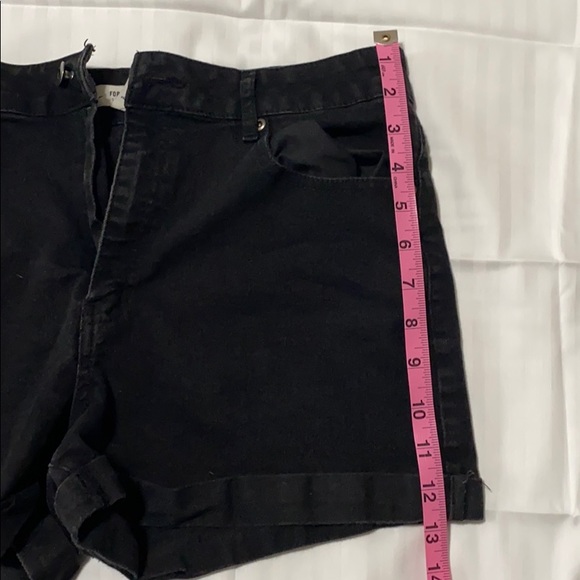 Forever 21 high waisted black short - Picture 4 of 4